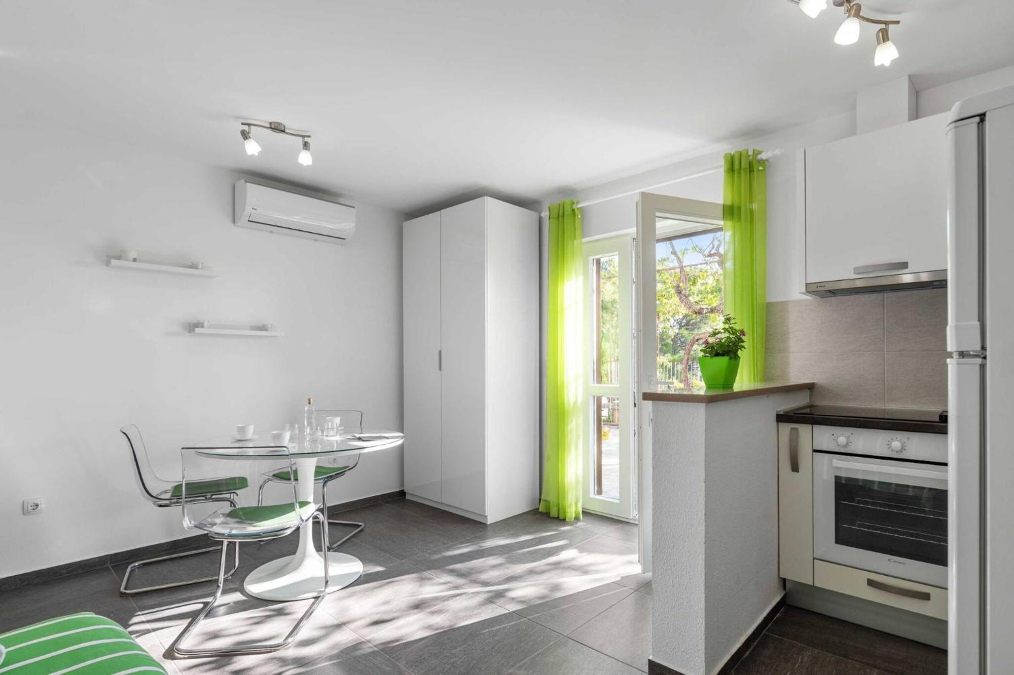 Studio Apartment Sekula Σίμπενικ Εξωτερικό φωτογραφία