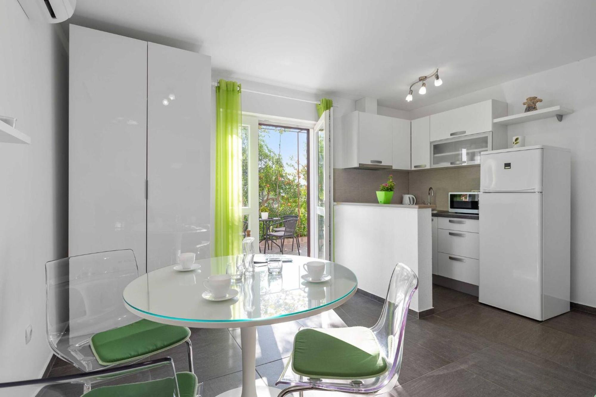 Studio Apartment Sekula Σίμπενικ Εξωτερικό φωτογραφία