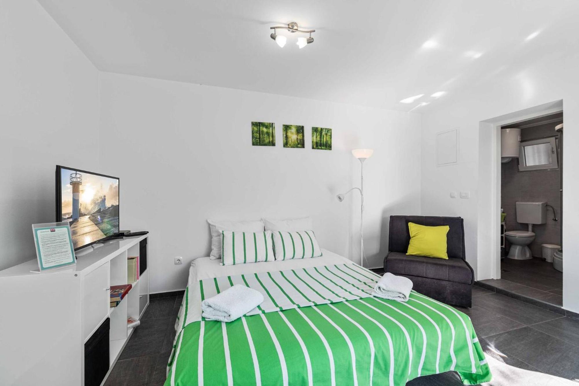 Studio Apartment Sekula Σίμπενικ Εξωτερικό φωτογραφία